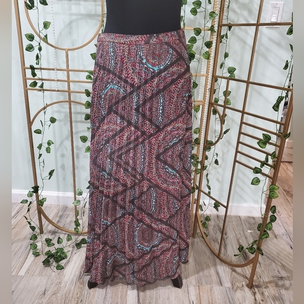 Maxi Skirt Size: Small NWOT